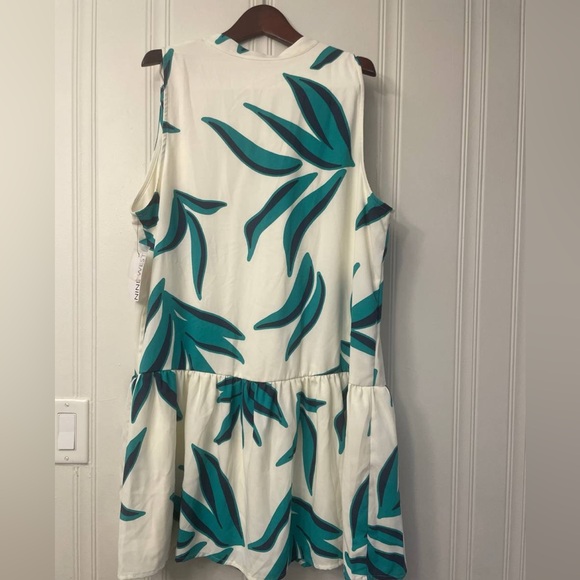 Nine West| Cream and Teal Sleeveless Dress - Picture 2 of 7